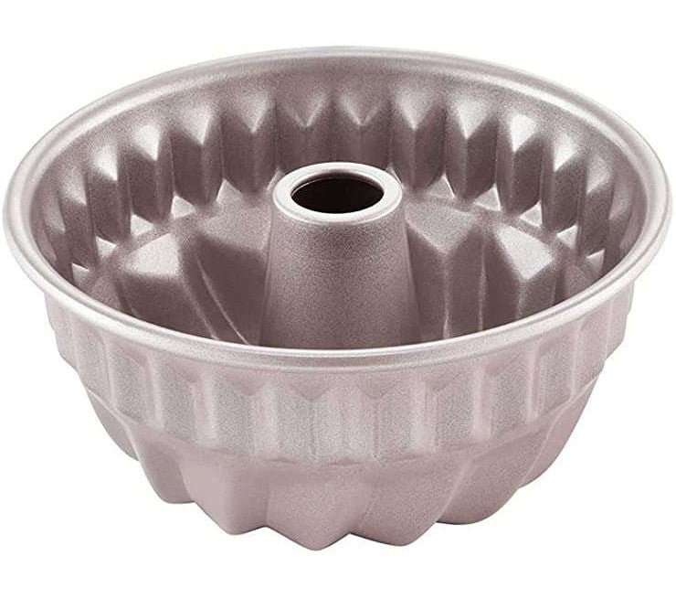 Play Mini Bundt Cake Pan