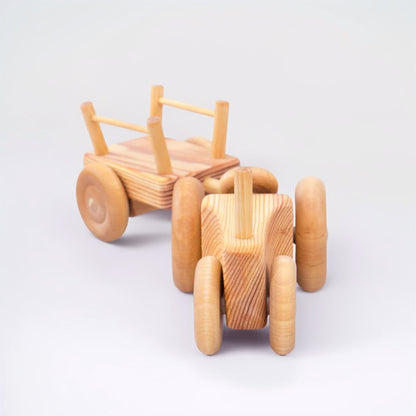 Debresk Tractor with cart - Small Wooden